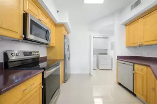 3255 NE 184th St, Aventura, FL 33160 - Photo 4