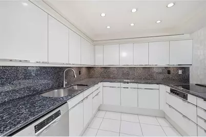 9801 Collins Ave #14D, Bal Harbour, FL 33154 - Photo 14