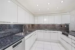 9801 Collins Ave, Bal Harbour, FL 33154 - Photo 14