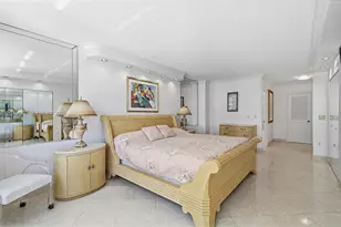 9801 Collins Ave, Bal Harbour, FL 33154 - Photo 40