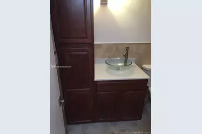 4110 NW 79th Ave #1B, Doral, FL 33166 - Photo 4