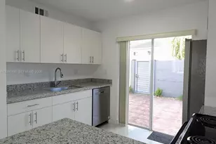 7921 SW 152nd Ave, Miami, FL 33193 - Photo 4