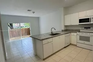 10760 NW 82nd Terrace, Doral, FL 33178 - Photo 6