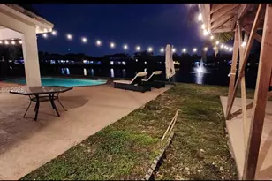 9309 SW 166th Ct, Miami, FL 33196 - Photo 8