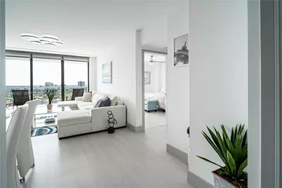 19707 Turnberry Way #18C, Aventura, FL 33180 - Photo 1