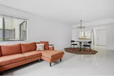183 Lakeview Dr #102, Weston, FL 33326 - Photo 6