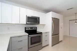 2911 N 33rd Terrace, Hollywood, FL 33021 - Photo 4