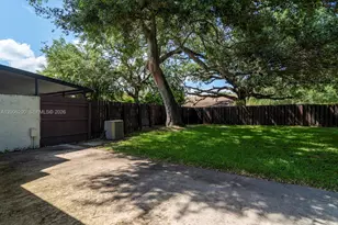 2911 N 33rd Terrace, Hollywood, FL 33021 - Photo 24