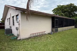 9300 SW 164th St, Palmetto Bay, FL 33157 - Photo 24