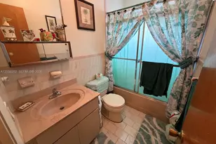 9300 SW 164th St, Palmetto Bay, FL 33157 - Photo 16