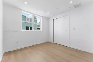 824 SE 12th Ct, Fort Lauderdale, FL 33316 - Photo 16