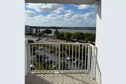 1200 NE Miami Gardens Dr #812W, Miami, FL 33179 - Photo 1