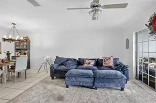 10431 NW 3rd St, Pembroke Pines, FL 33026 - Photo 6