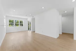 824 SE 12th Ct, Fort Lauderdale, FL 33316 - Photo 8