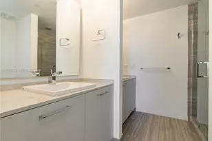 1010 Brickell Ave, Miami, FL 33131 - Photo 14