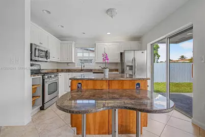 12001 SW 118th St, Miami, FL 33186 - Photo 6