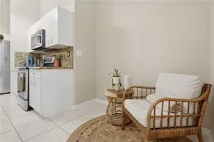 16284 NW 24th St, Pembroke Pines, FL 33028 - Photo 20