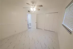 9203 NW 38th Dr, Coral Springs, FL 33065 - Photo 14