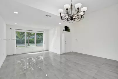 17961 SW 27th St, Miramar, FL 33029 - Photo 14