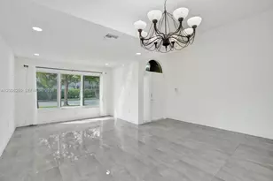 17961 SW 27th St, Miramar, FL 33029 - Photo 14