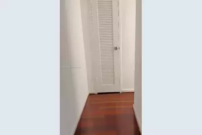 1000 West Ave #1105, Miami Beach, FL 33139 - Photo 4
