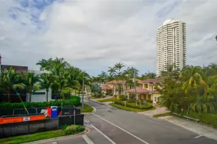 3522 NE 171 St, North Miami Beach, FL 33160 - Photo 28