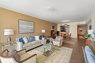 3330 NE 190th St, Aventura, FL 33180 - Photo 10
