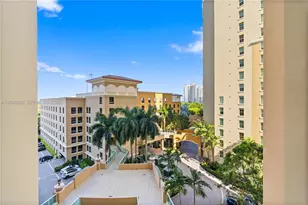 3330 NE 190th St, Aventura, FL 33180 - Photo 38
