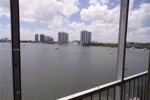 3000 Marcos Dr, Aventura, FL 33160 - Photo 4