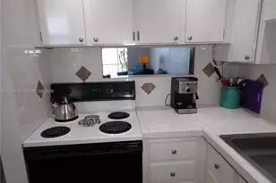 3000 Marcos Dr, Aventura, FL 33160 - Photo 36