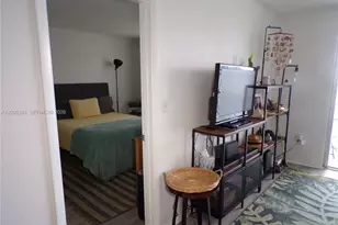 3000 Marcos Dr, Aventura, FL 33160 - Photo 22