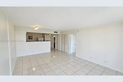 16740 NE 9th Ave #807, North Miami Beach, FL 33162 - Photo 8