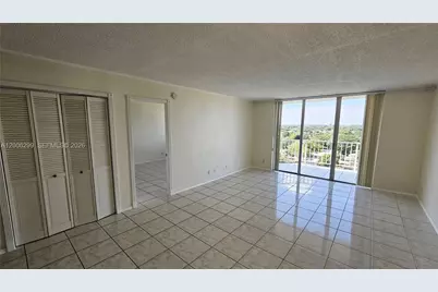 16740 NE 9th Ave #807, North Miami Beach, FL 33162 - Photo 4