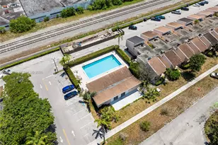 9011 NE 4th Avenue Rd, Miami Shores, FL 33138 - Photo 24