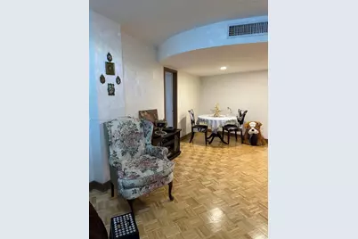 100 Golden Isles Dr #810, Hallandale Beach, FL 33009 - Photo 18