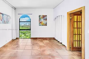 20301 W Country Club Dr, Aventura, FL 33180 - Photo 10