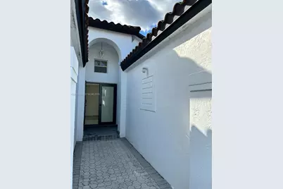 820 NW 132 Ct #0, Miami, FL 33182 - Photo 22