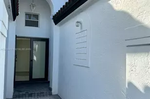 820 NW 132nd Ct, Miami, FL 33182 - Photo 22