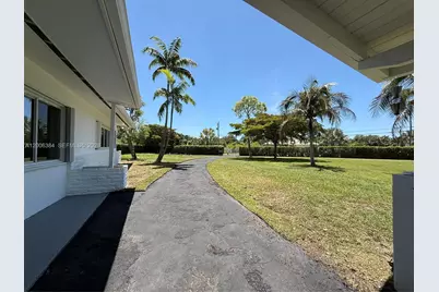 15395 SW 272nd St, Homestead, FL 33032 - Photo 16