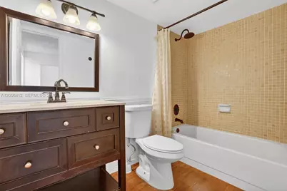 10302 NW 9th St Cir #204, Miami, FL 33172 - Photo 26