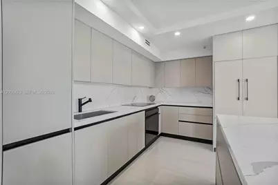 1155 Brickell Bay Dr #2003, Miami, FL 33131 - Photo 6