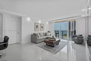 1155 Brickell Bay Dr, Miami, FL 33131 - Photo 12