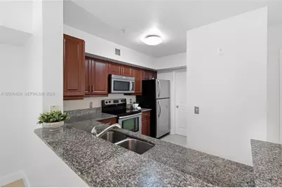 2451 Centergate Dr #303, Miramar, FL 33025 - Photo 2