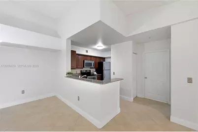 2451 Centergate Dr #303, Miramar, FL 33025 - Photo 8