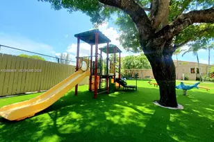 3619 Torremolinos Ave, Doral, FL 33178 - Photo 30