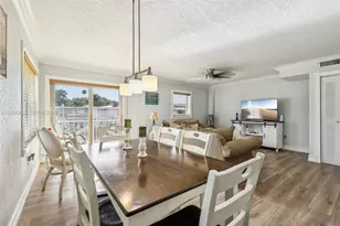 3862 NE 171 St, North Miami Beach, FL 33160 - Photo 16