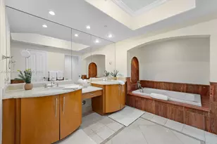 17875 Collins Ave, Sunny Isles Beach, FL 33160 - Photo 14