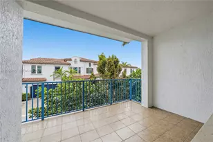 11348 SW 14th St, Pembroke Pines, FL 33025 - Photo 34