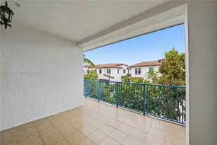 11348 SW 14th St, Pembroke Pines, FL 33025 - Photo 32