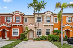627 E Mowry Ct, Homestead, FL 33030 - Photo 2